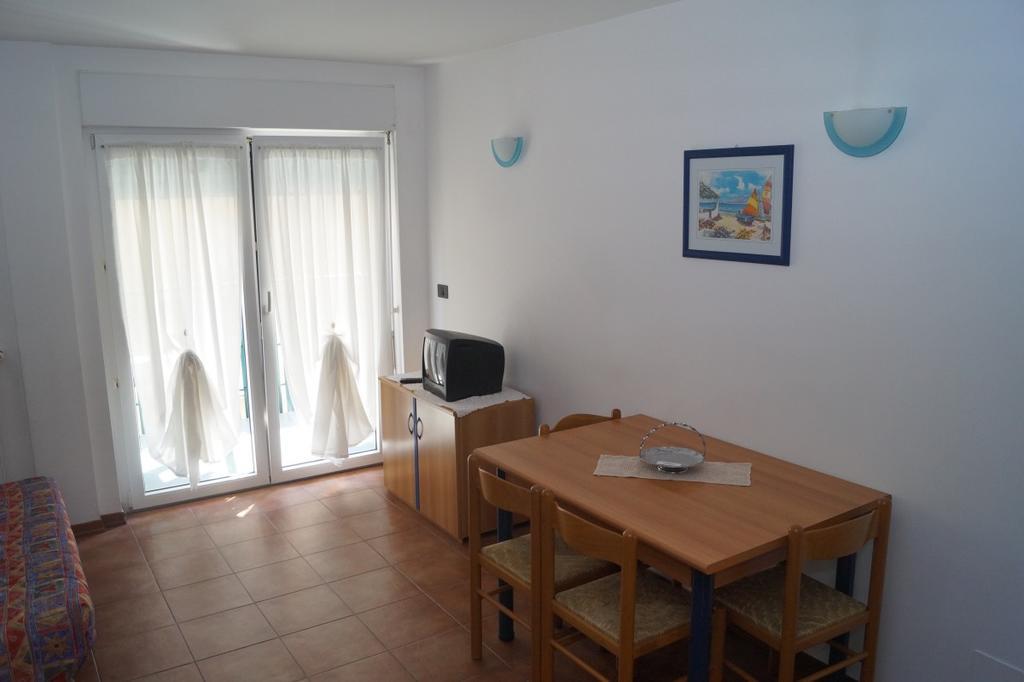 Residence Vivere Astra Trieste Eksteriør bilde